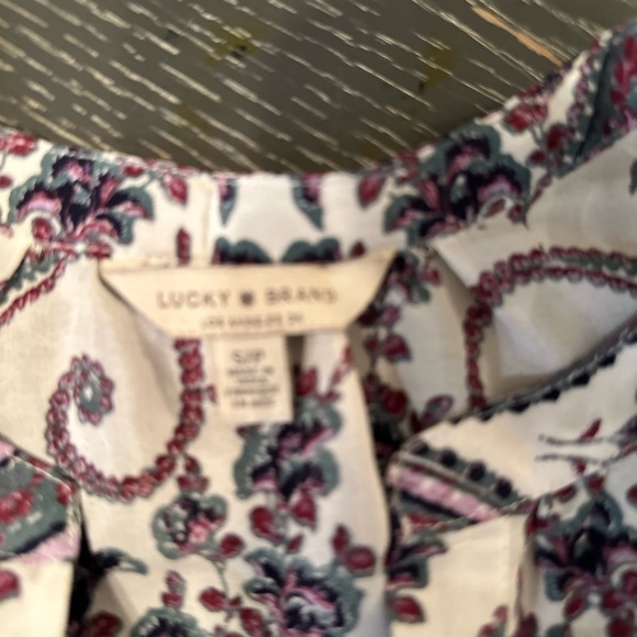 LUCKY Brand lightweight paisley print top, size small - Picture 7 of 12